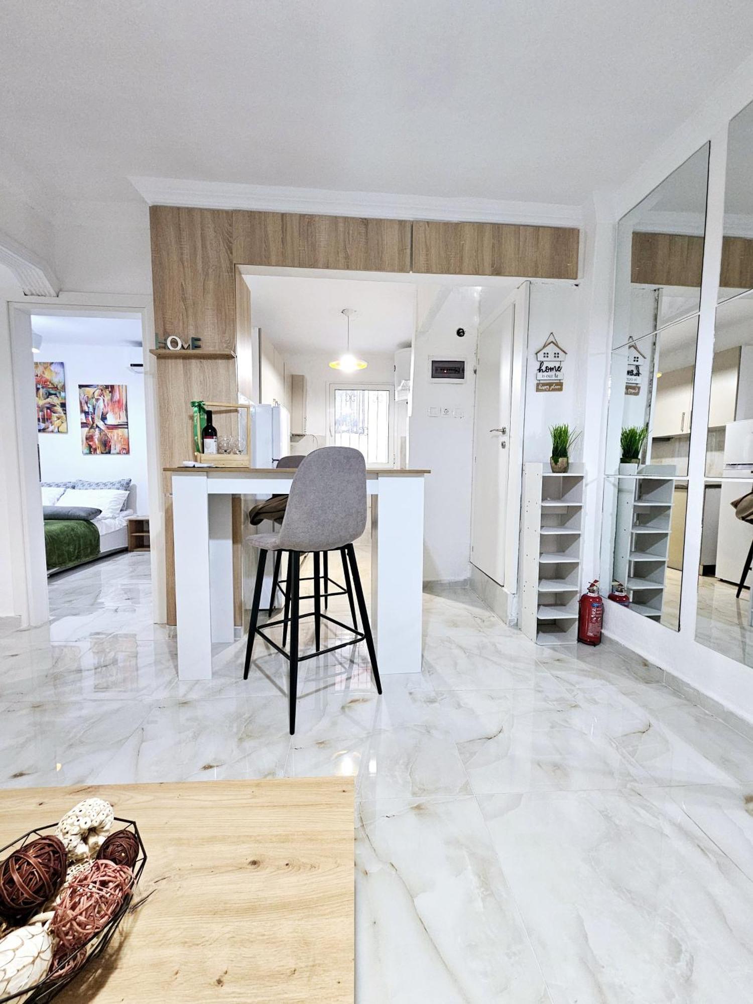 Apartment Acvi Lux - Center By Seafront